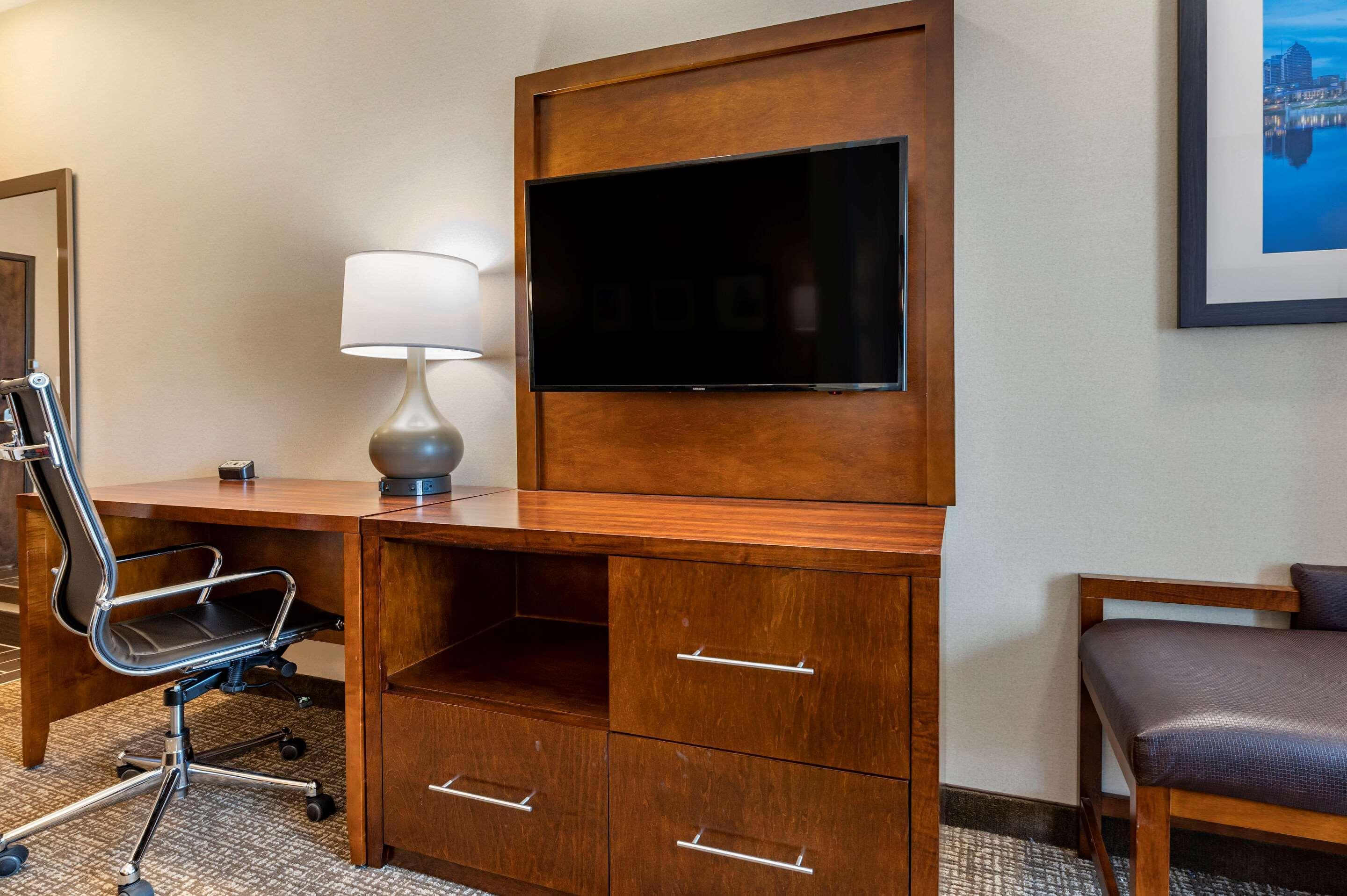 Comfort Suites Columbus Airport Kültér fotó