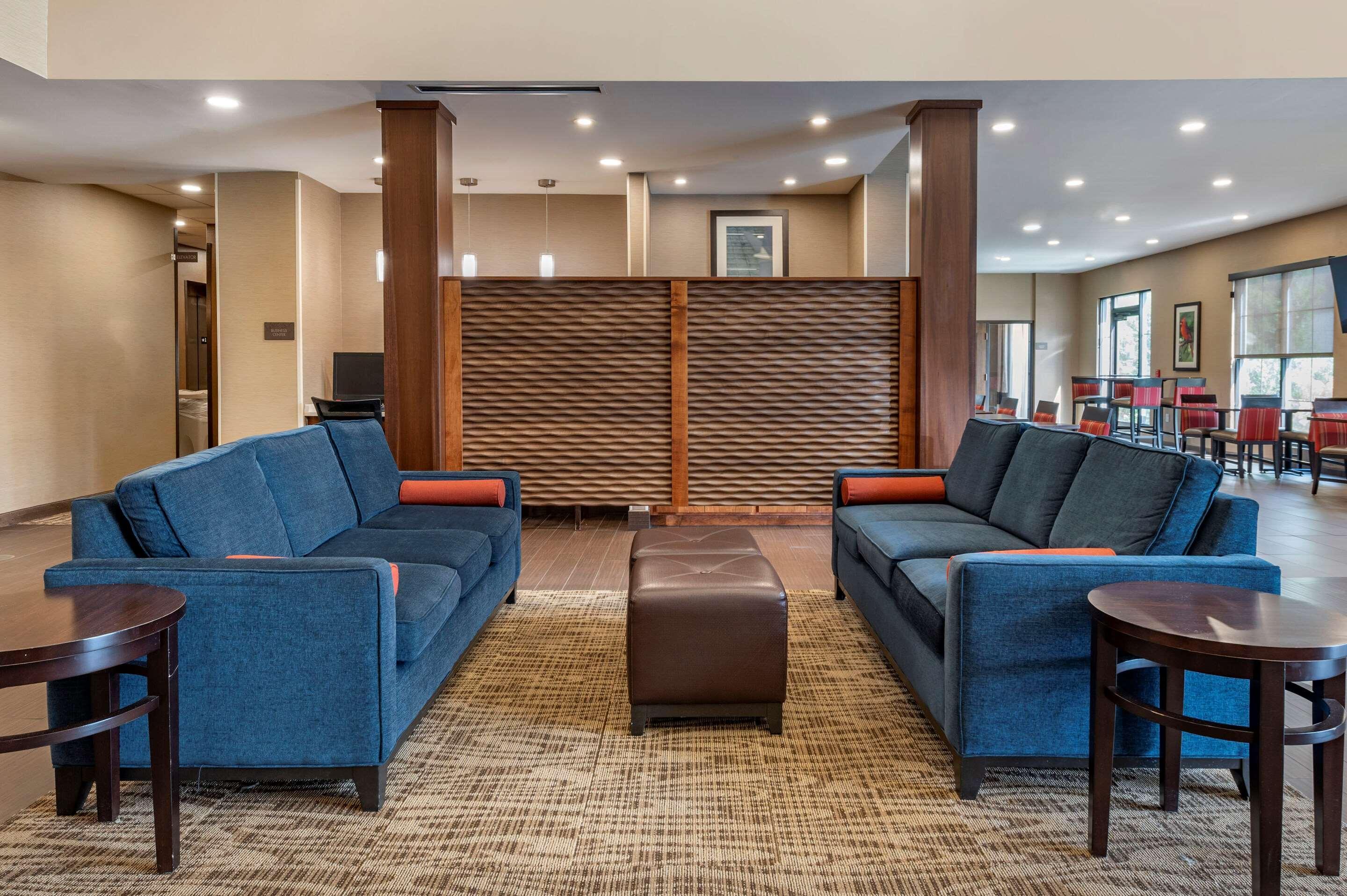 Comfort Suites Columbus Airport Kültér fotó
