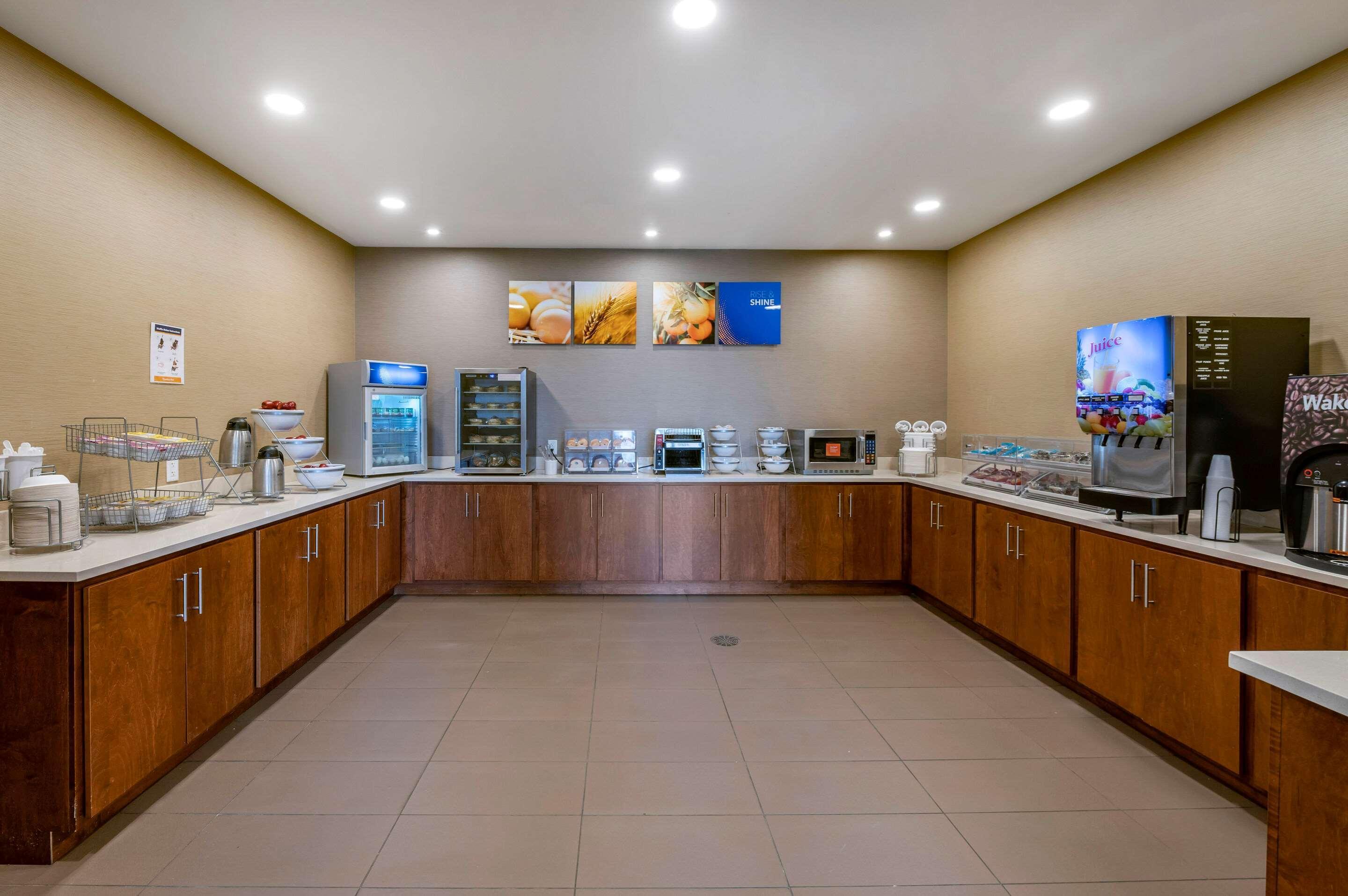 Comfort Suites Columbus Airport Kültér fotó