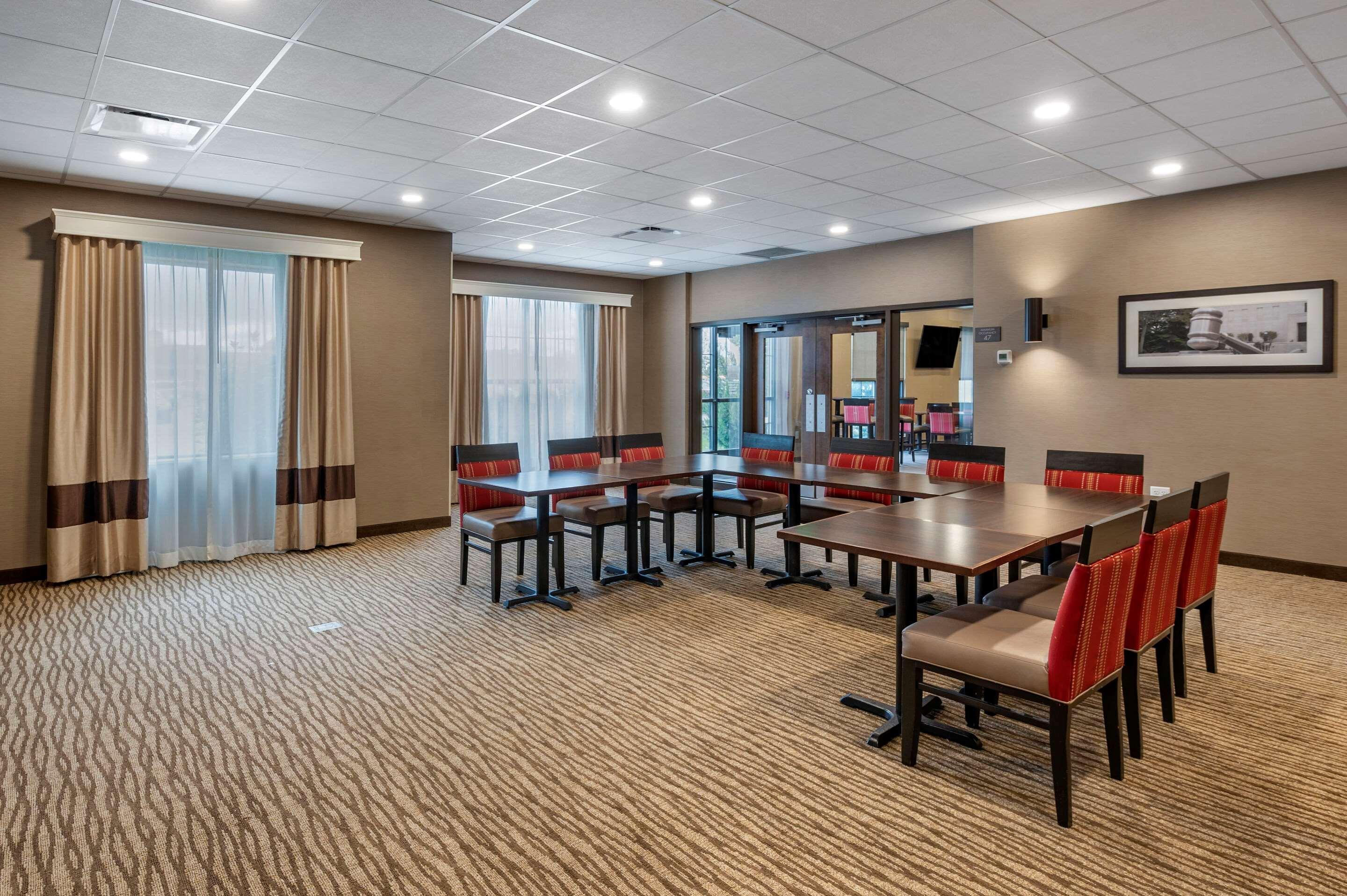 Comfort Suites Columbus Airport Kültér fotó